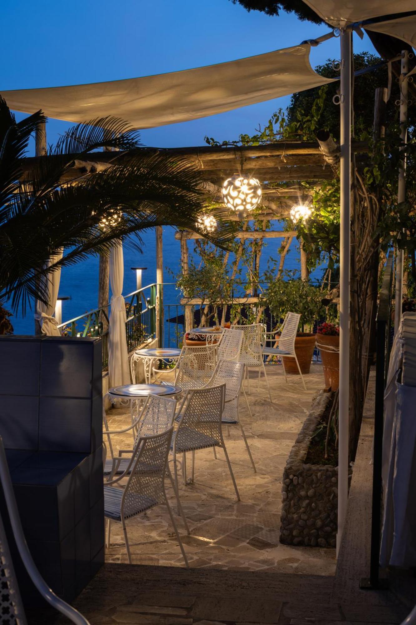 Hotel Aurora Amalfi Exterior foto
