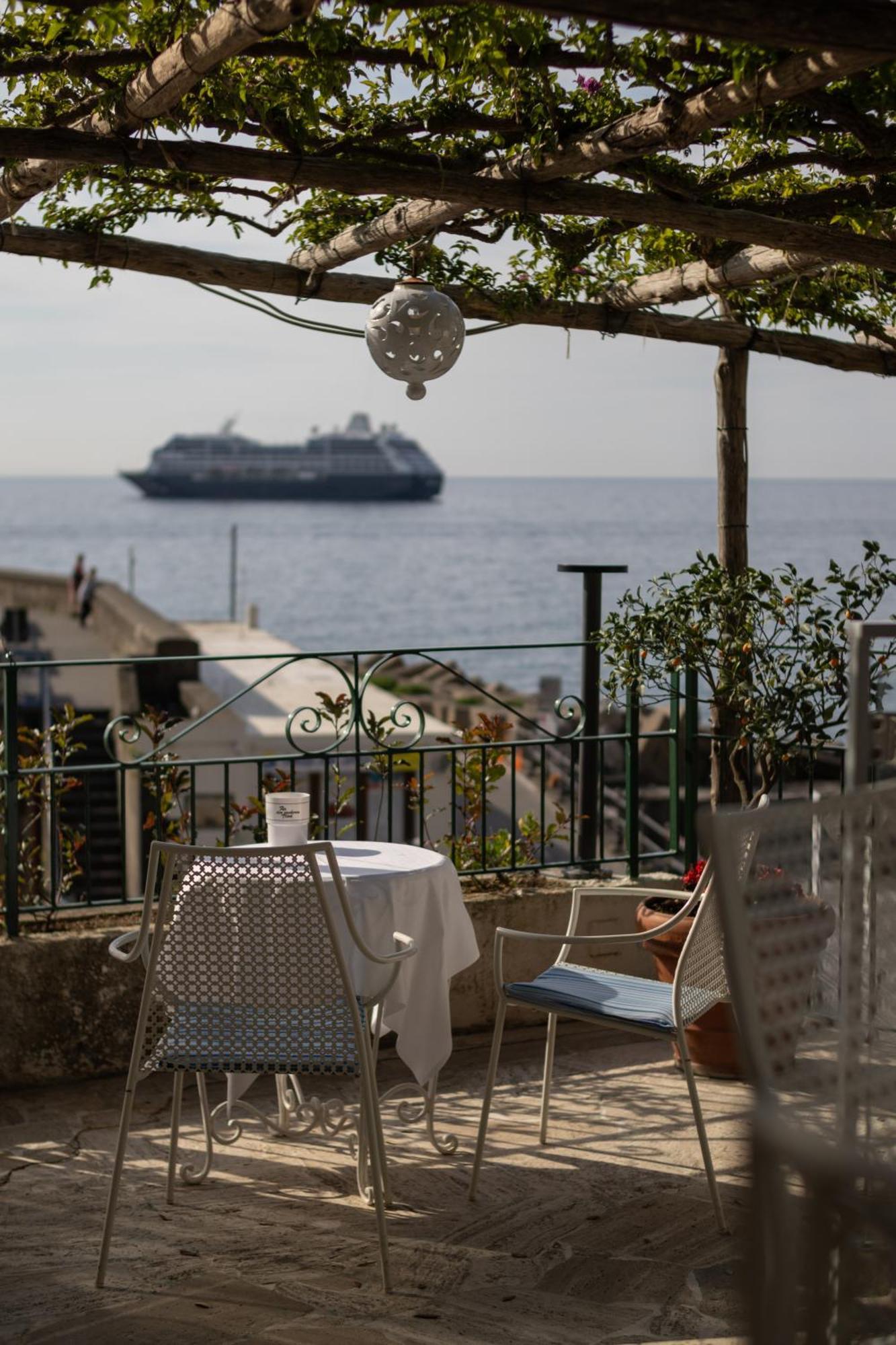 Hotel Aurora Amalfi Exterior foto